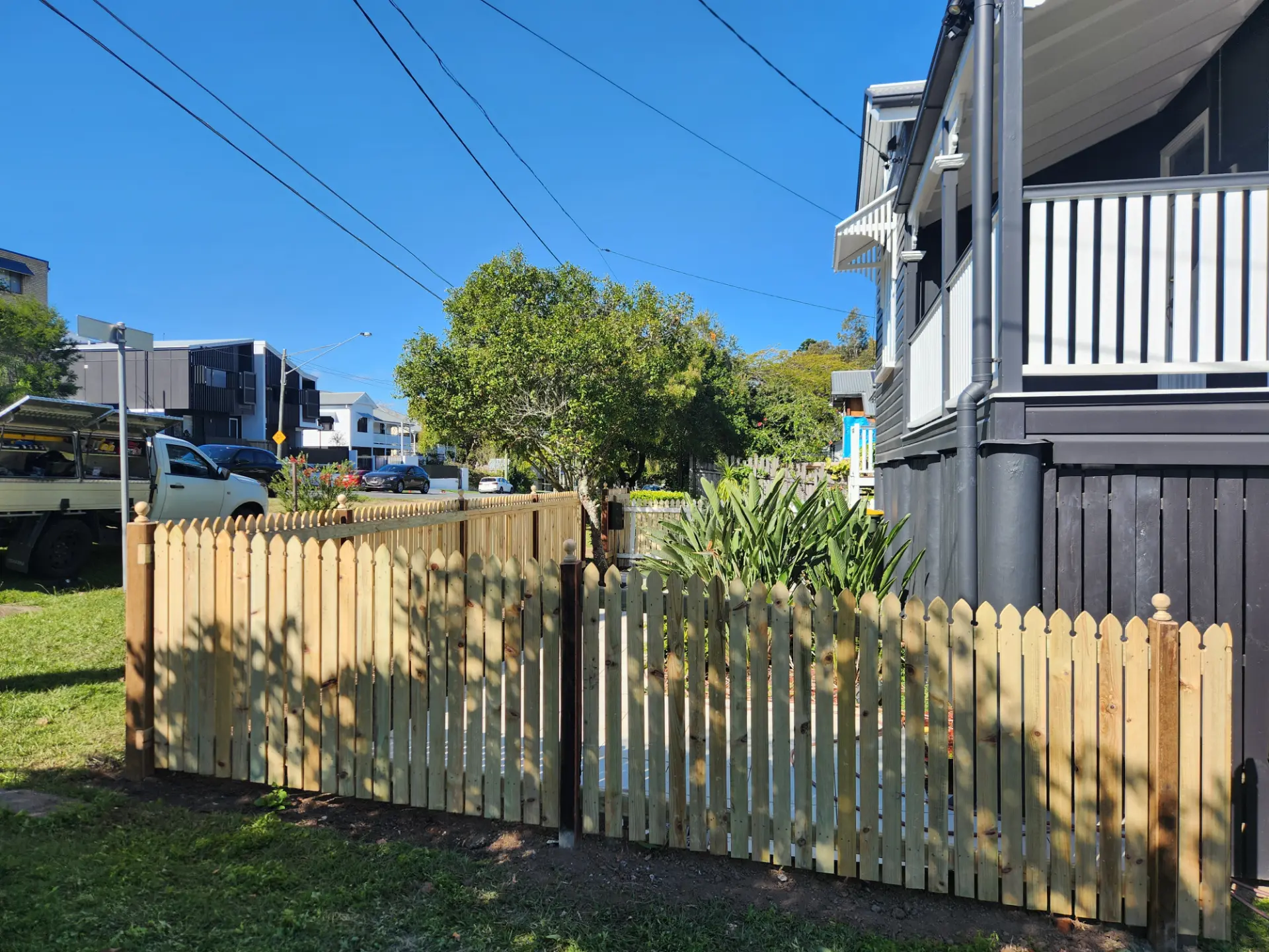 A fencing project completed by Synergy Fencing & Retaining Walls
