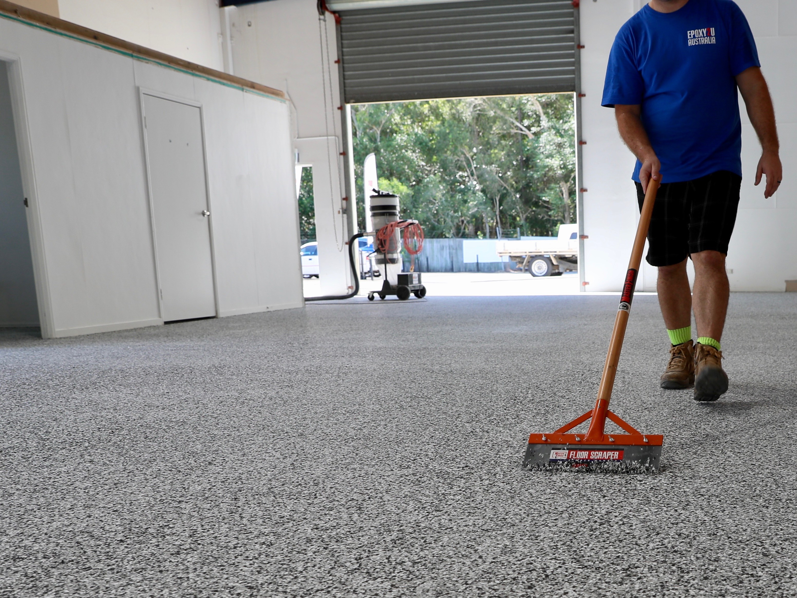 How to Choose Garage Floor Resurfacing Contractors in Brisbane