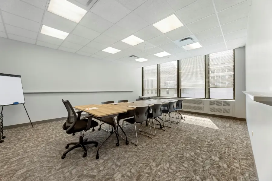 Cozy, living-room style layout option in the Wrigley Field room at L&E Research Chicago, ideal for intimate consumer in-depth interviews (IDIs).