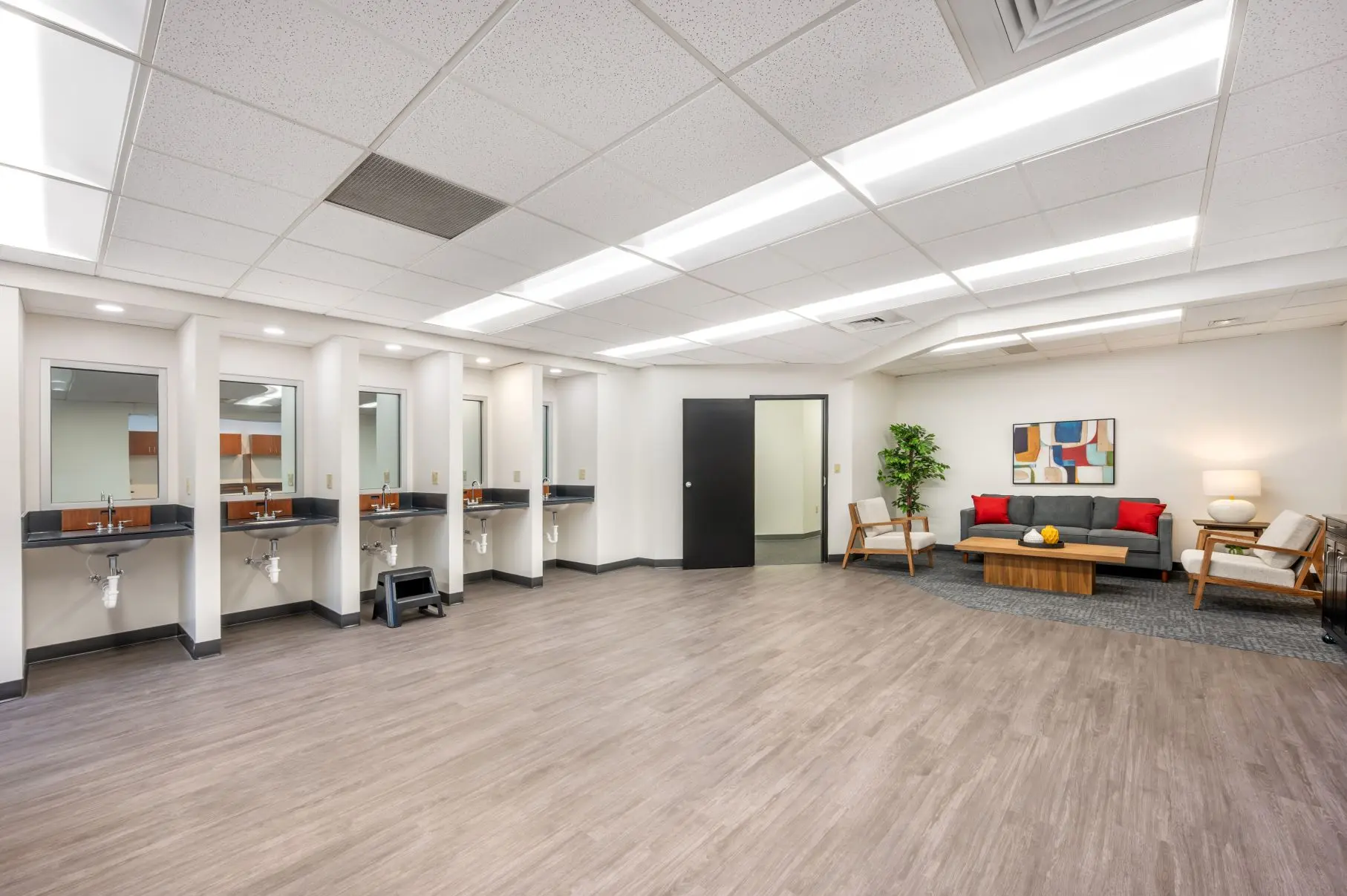 A large conference room in the L&E Cincinnati facility