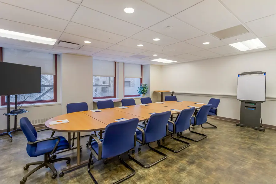 The Central Park focus room at L&E Research NYC, configured as a mock jury room for a sample jury study and legal trial simulations.