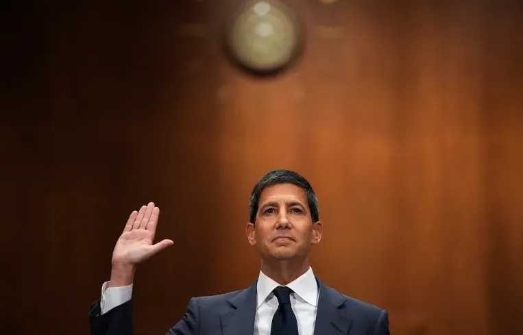 Countdown graphic showing the 32 days until Warsh leads his first FOMC meeting