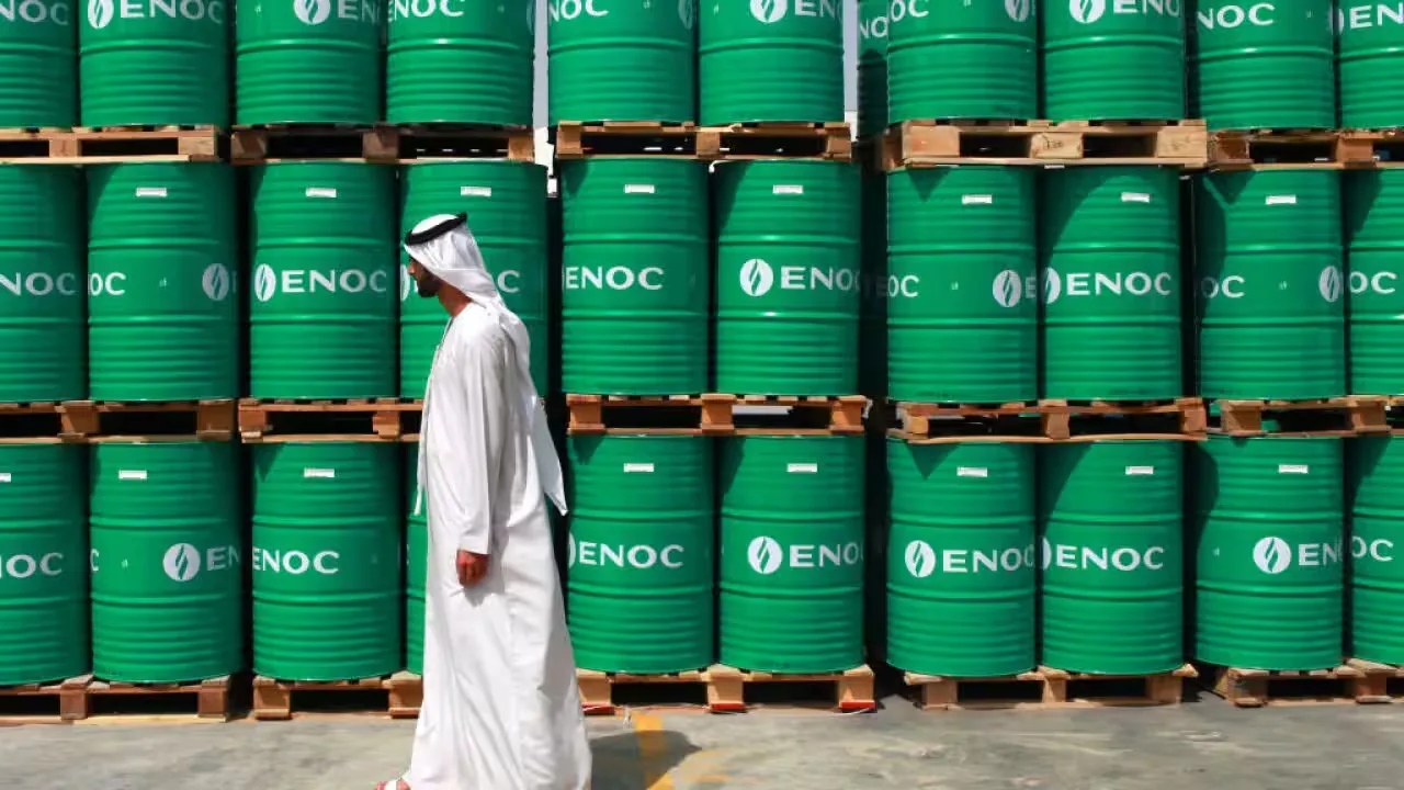 News roundup graphic introducing this week's top market and energy stories