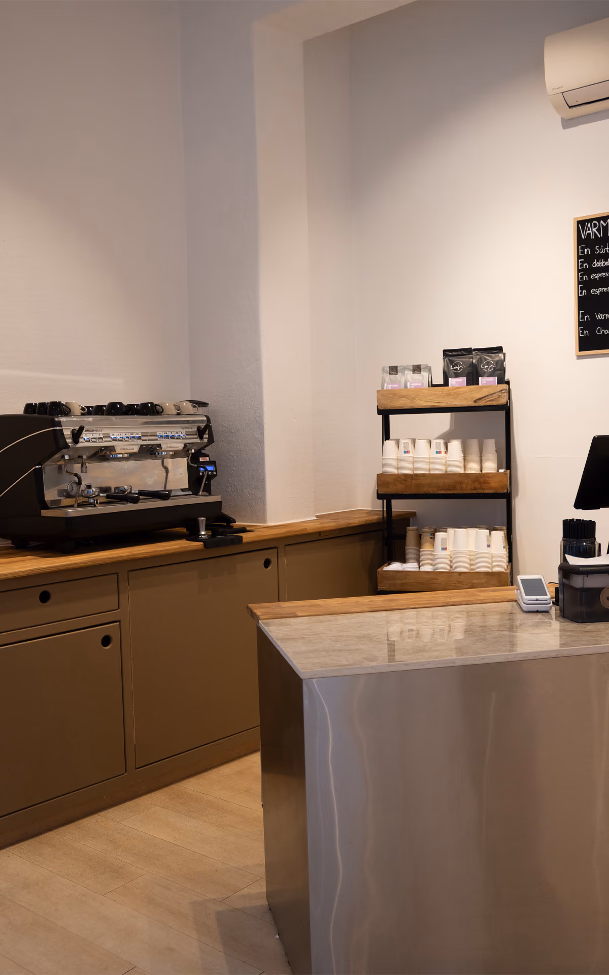 disk og kaffestation