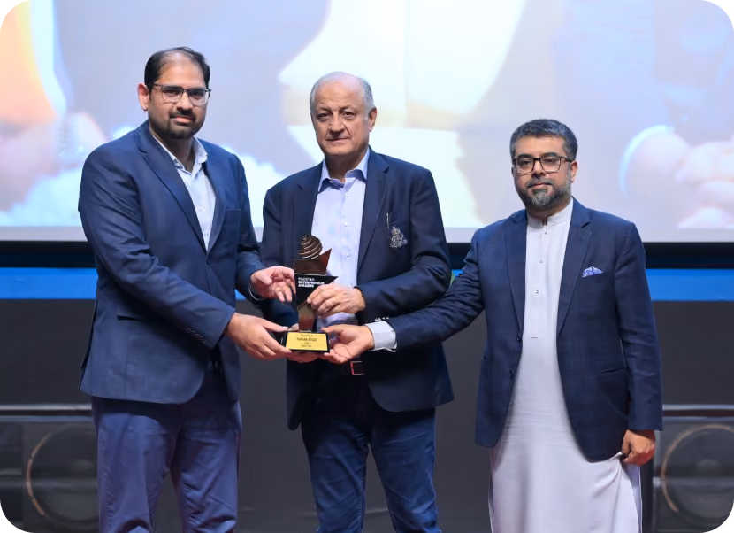 ExperLabs receiving an industry award