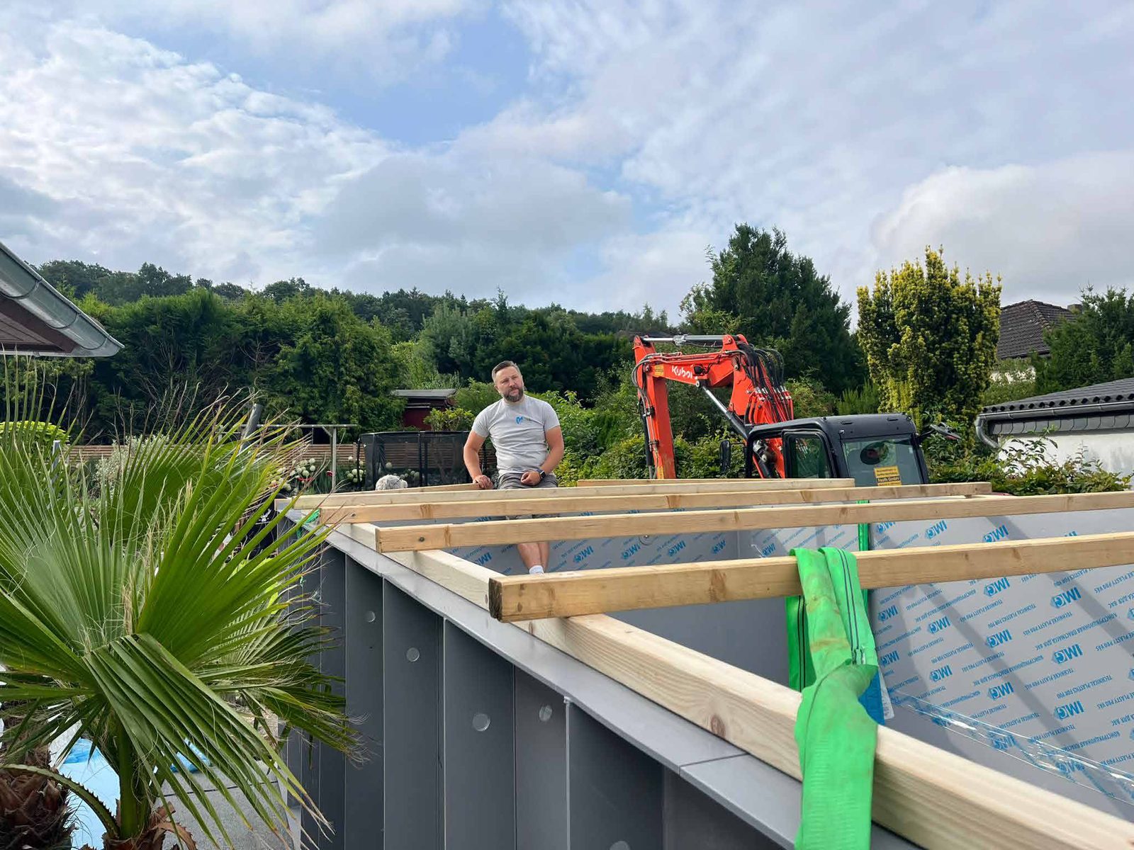 Ganz ehrlich? Wenn man schon einen Pool baut, dann richtig.