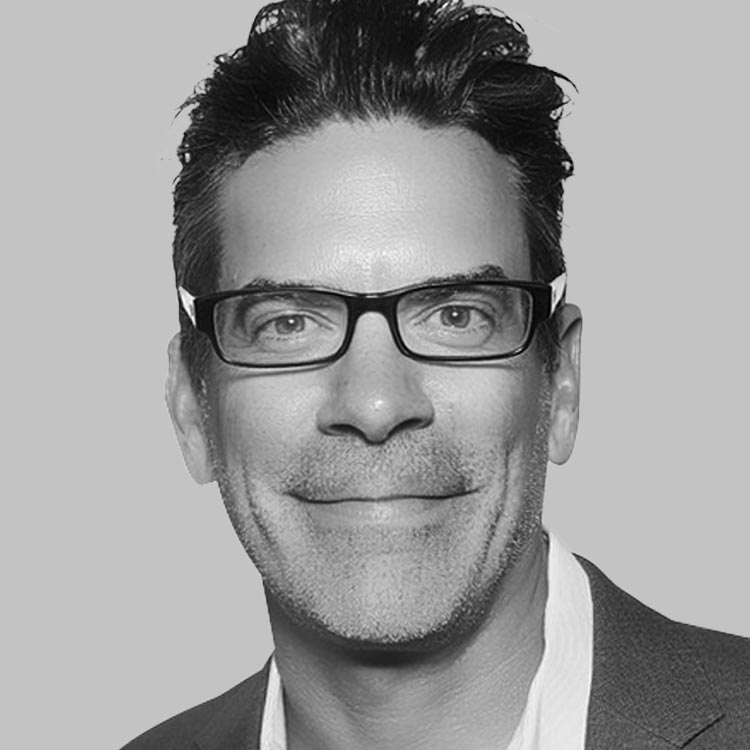 Headshot of Brett Morris.