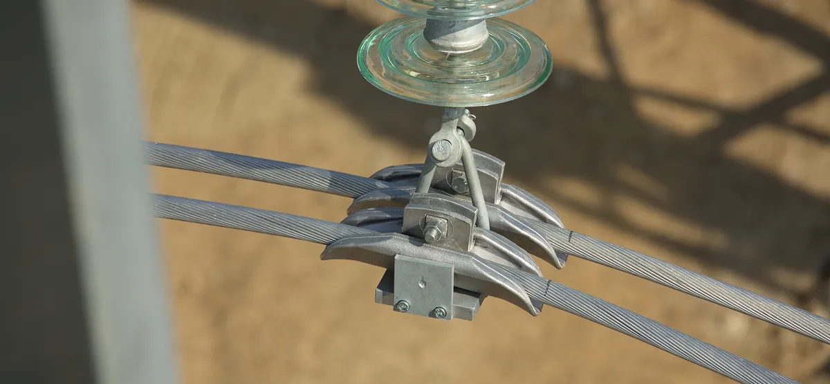 High-voltage glass insulators operating reliably in extreme weather and environmental conditions.
