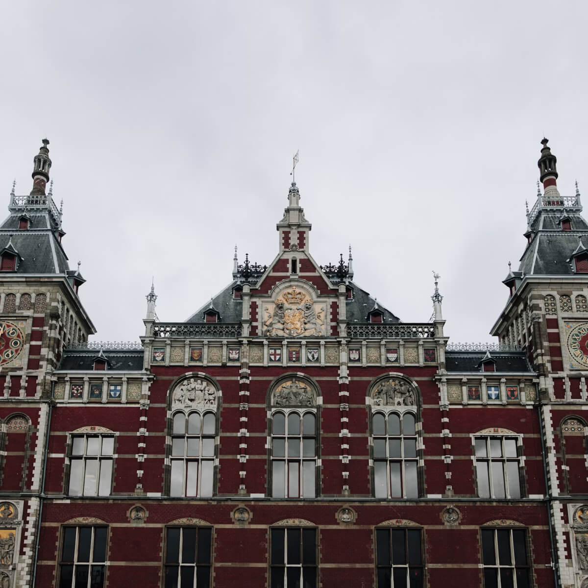 Sfeerimpressie van Amsterdam Centraal