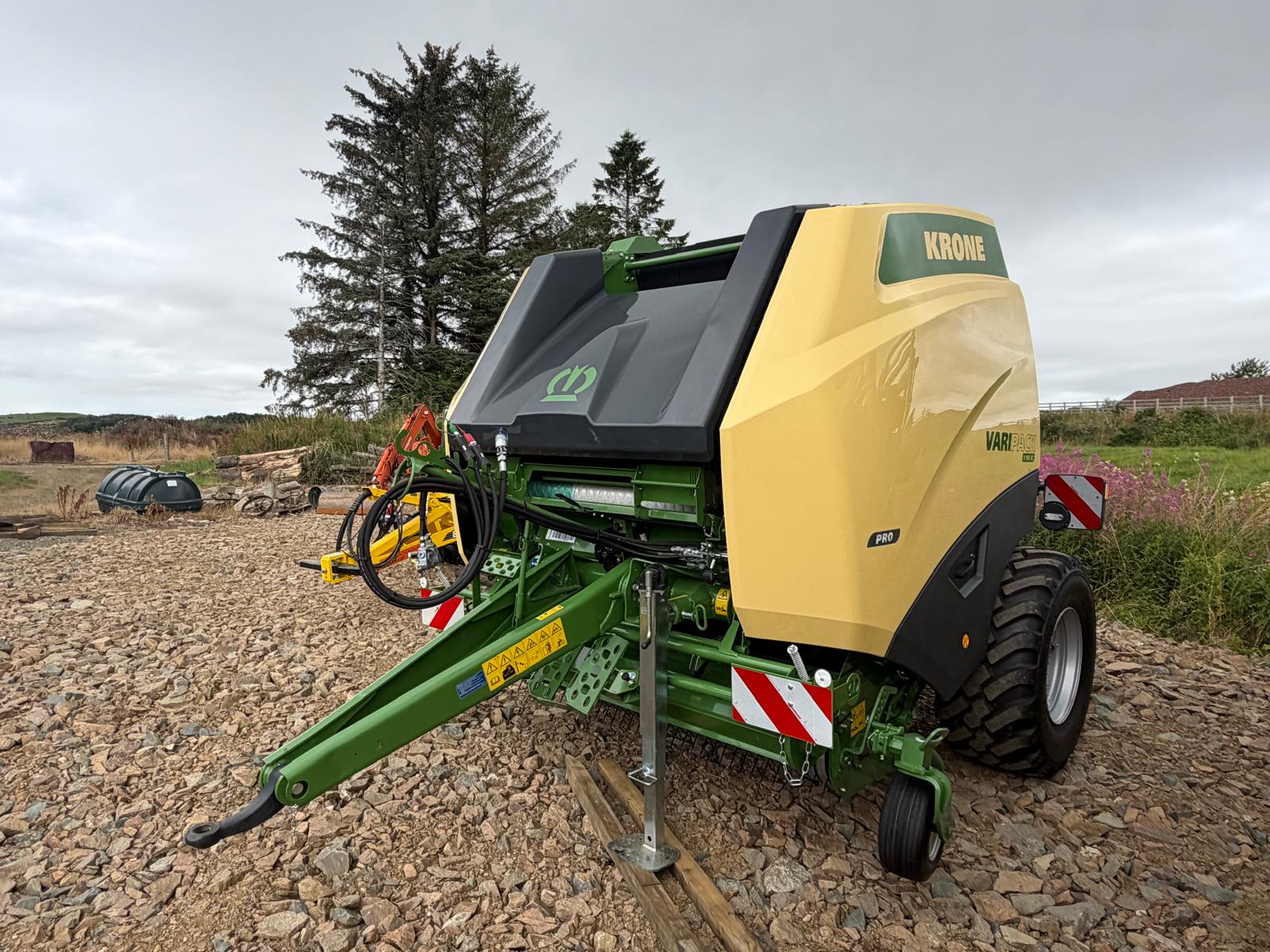 KRONE VariPack V 165 XC Pro Round Baler