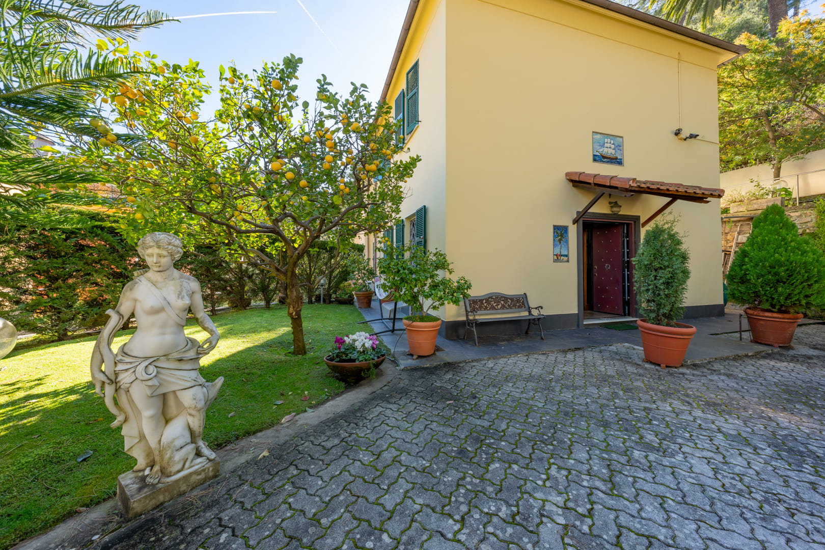 Villa indipendente a pochi passi dal mare e dal porto di Santa Margherita Ligure 