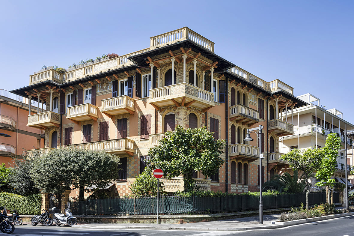 Trilocale arredato con giardino a uso esclusivo in posizione centralissima