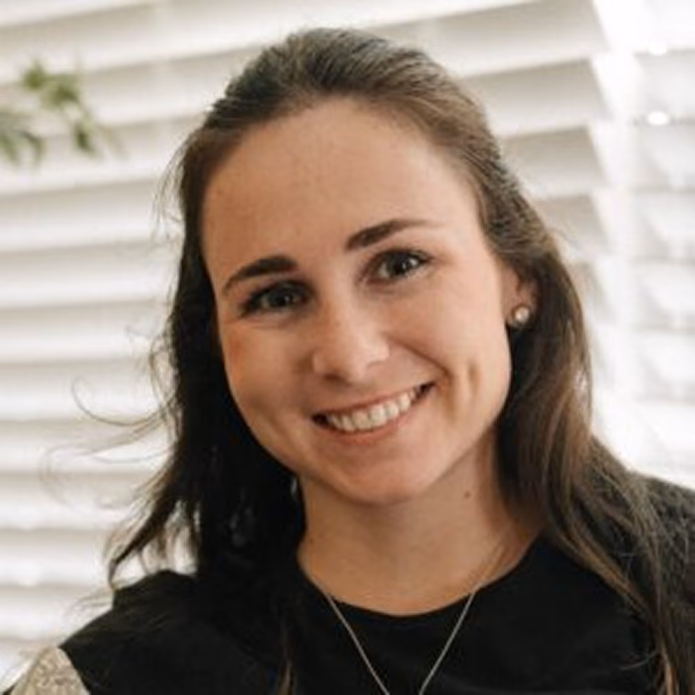 A professional photo of our team member, Alexa.