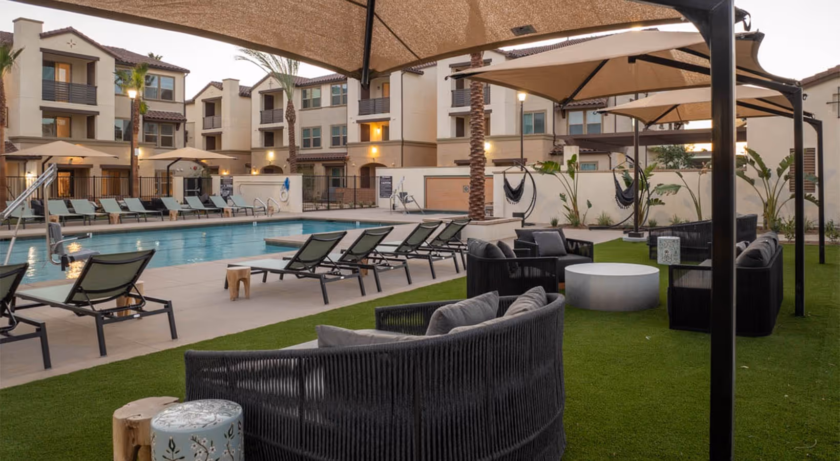 Outdoor lounge