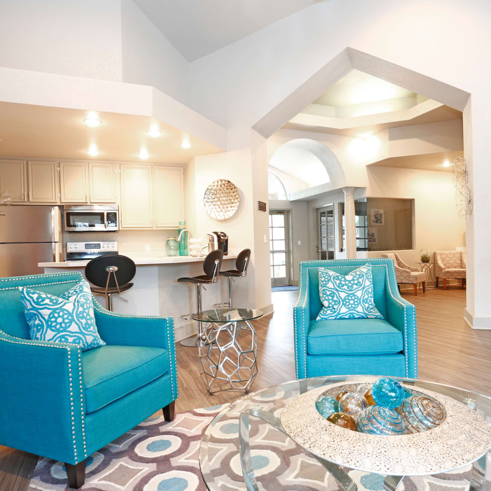 Clubhouse with seating and kitchen