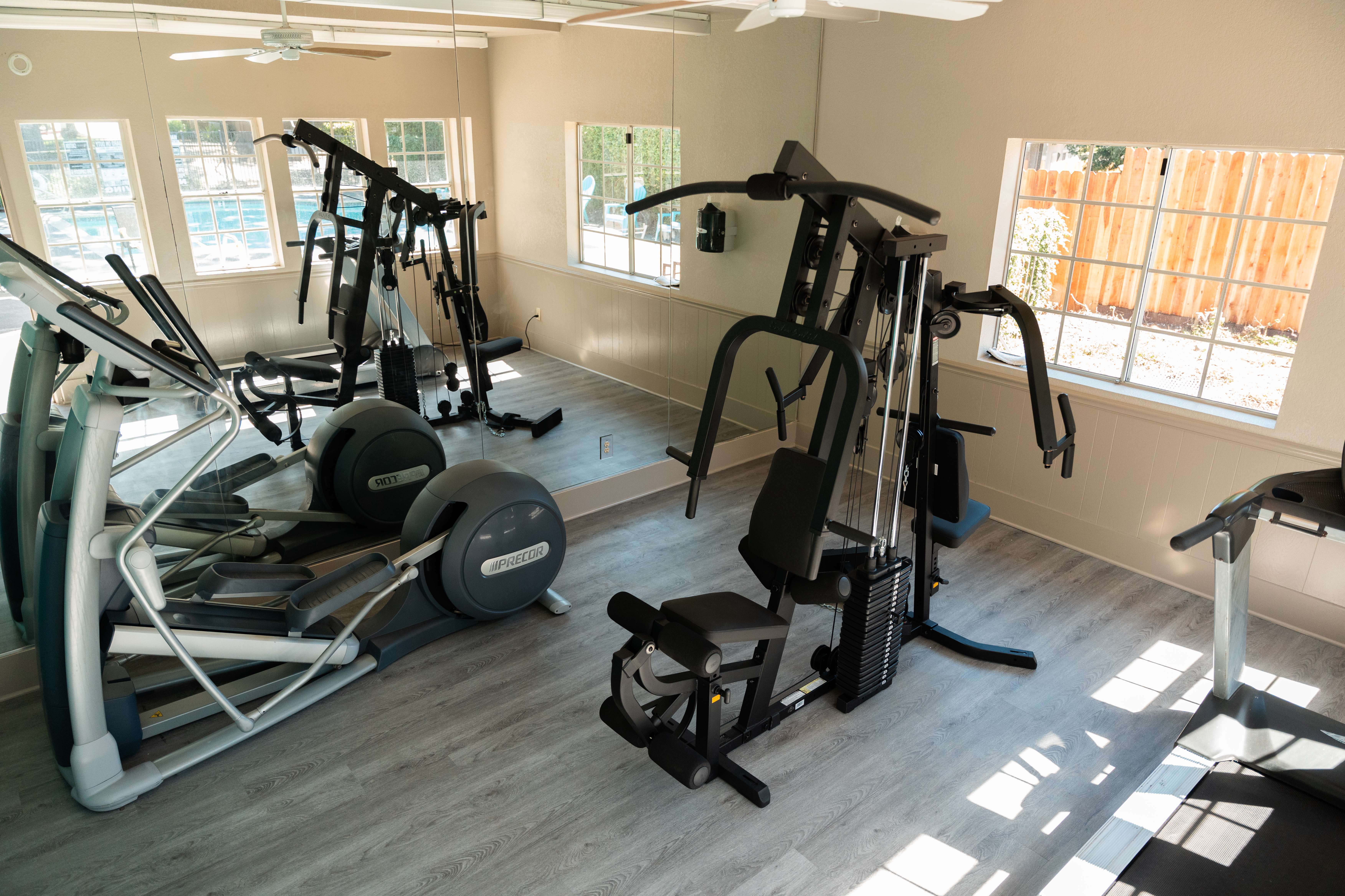 Fitness Center at Greenback Ridge Apartments