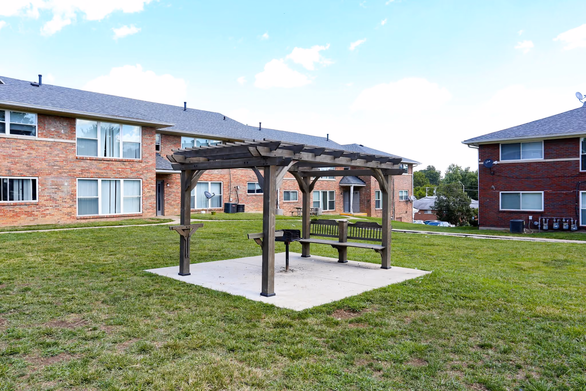 BBQ Picnic area and cabana 