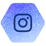 Modrý hexagon s ikonkou Instagramu uprostřed.
