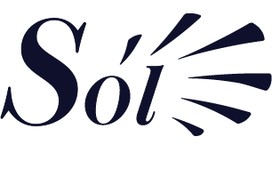 Text 'Só' with stylized rays extending from the letter 'í'.