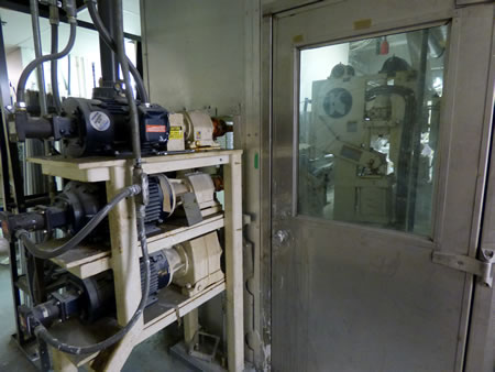 Used 62" Black Clawson Coating Head | Margot Machinery