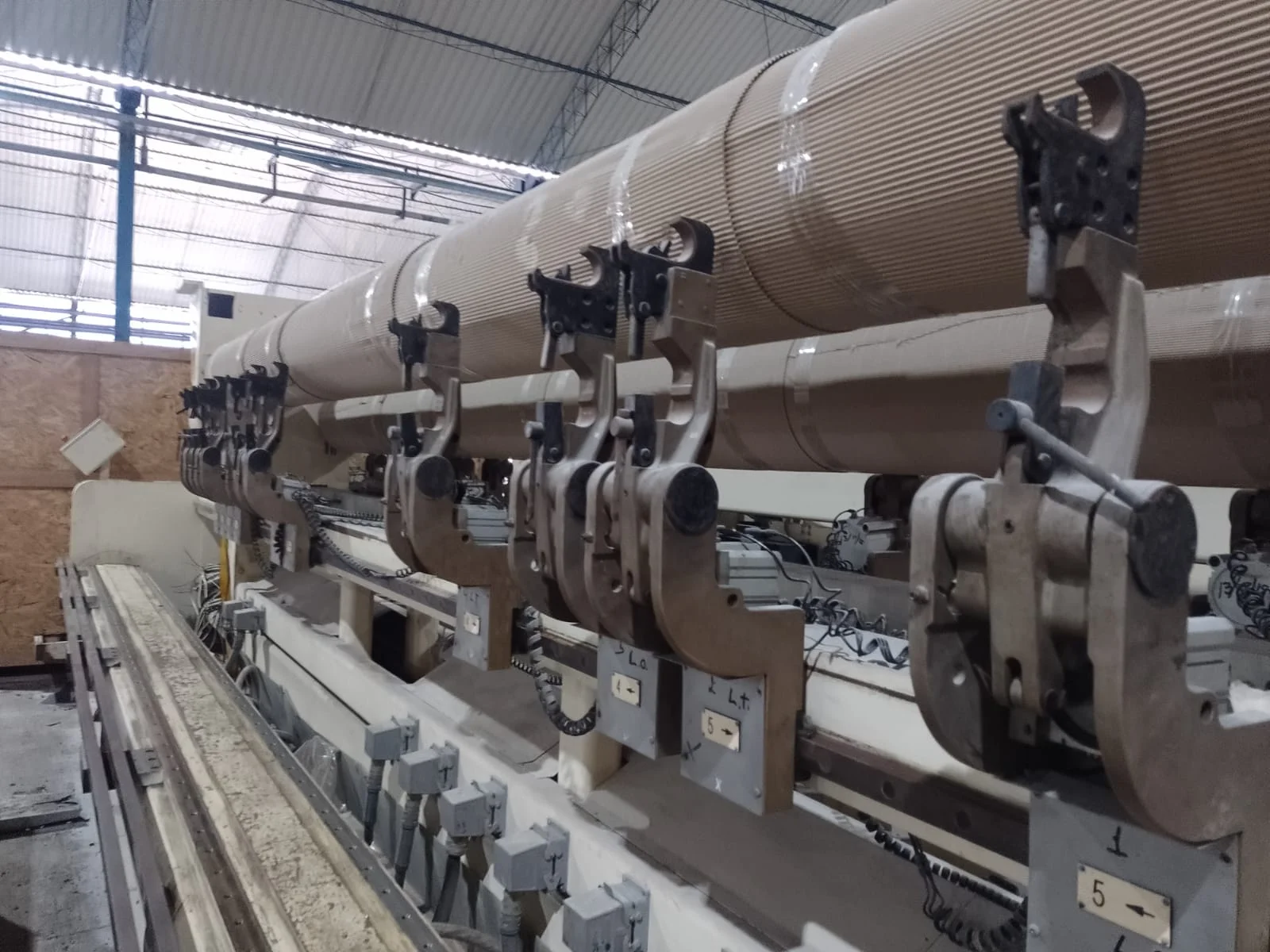 Used Atlas Duplex Center Surface Slitter Model CW964 MP | Margot Machinery
