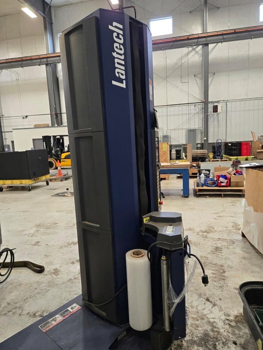2010 Lantech Q300 Semi-Automatic Turntable Stretch Wrapper | Margot Machinery