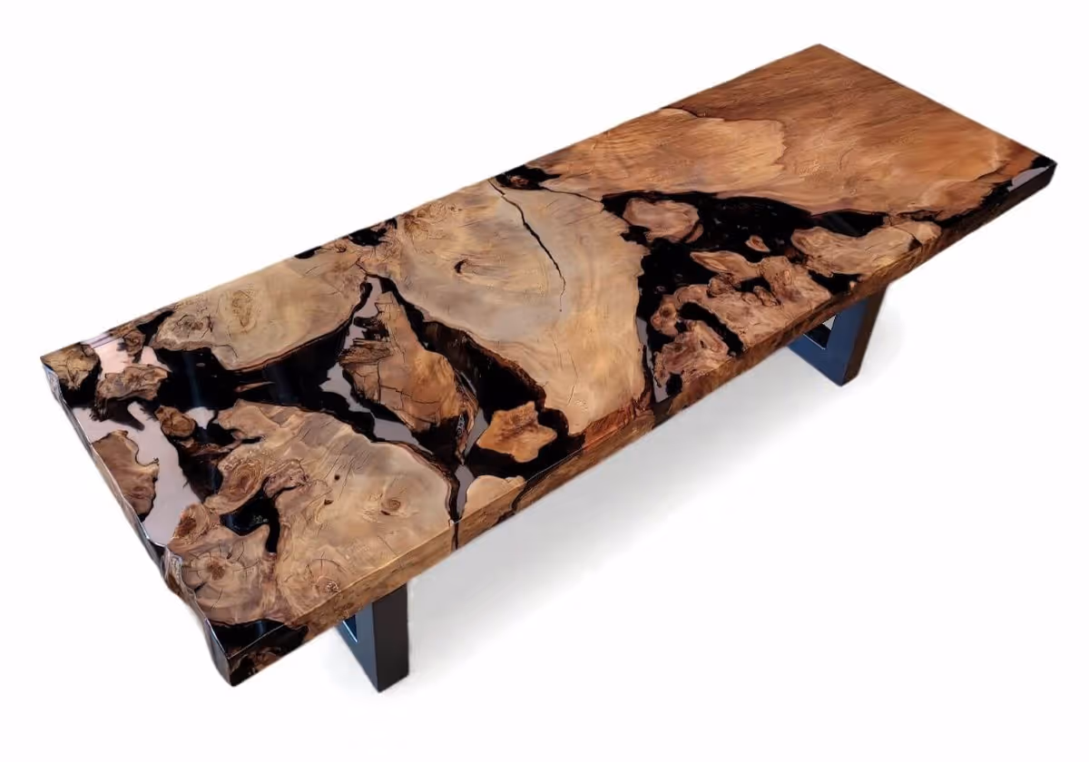 Unikat Massivholztisch und skulpturaler Esstisch als Collectible Design Möbel handgemacht in Deutschland