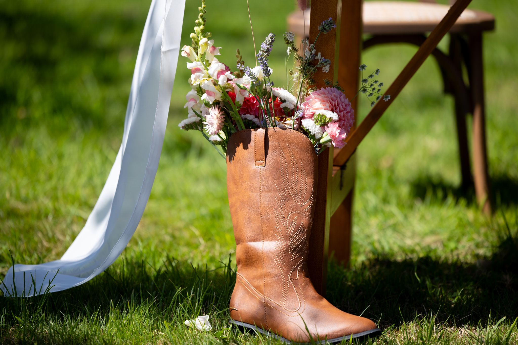 The barn at Hedgerow House set for a wedding