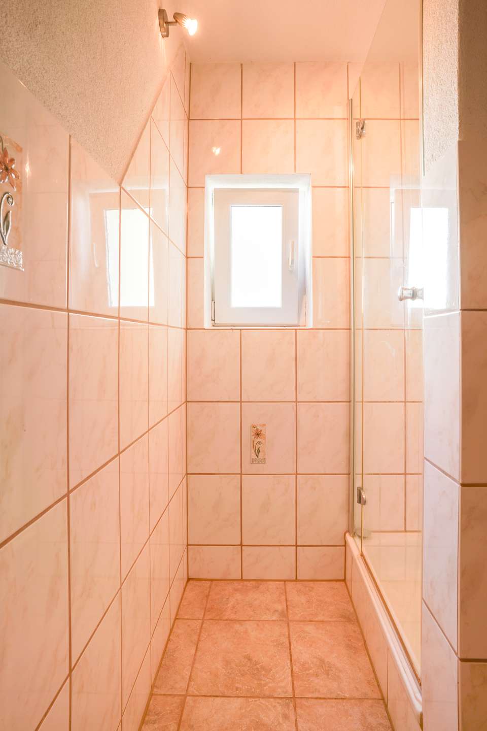 Dusche EG
