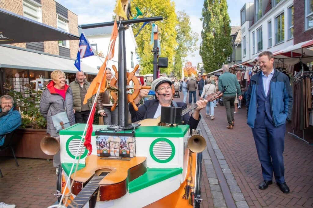 Sfeerbeeld van een optreden van Troubadour Edgar