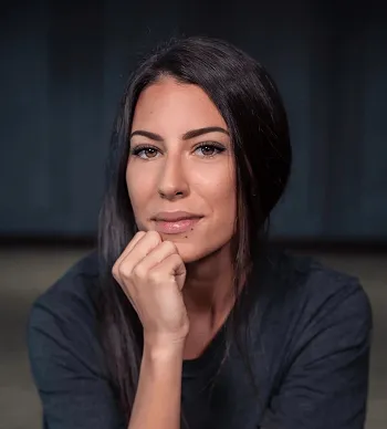 Nađa Komnenić, Head of Sales @Heyreach