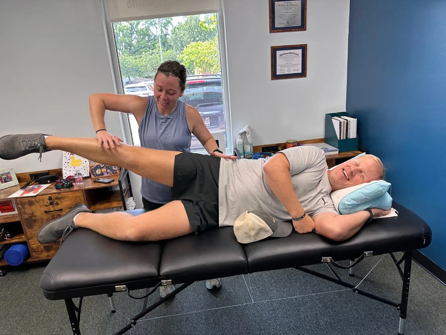 Physical therapy at Proactive Kinetics in Murfreesboro, TN.