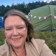 Louise, Airbnb guest at Honey & Oak, St James Apartments, Harrogate
