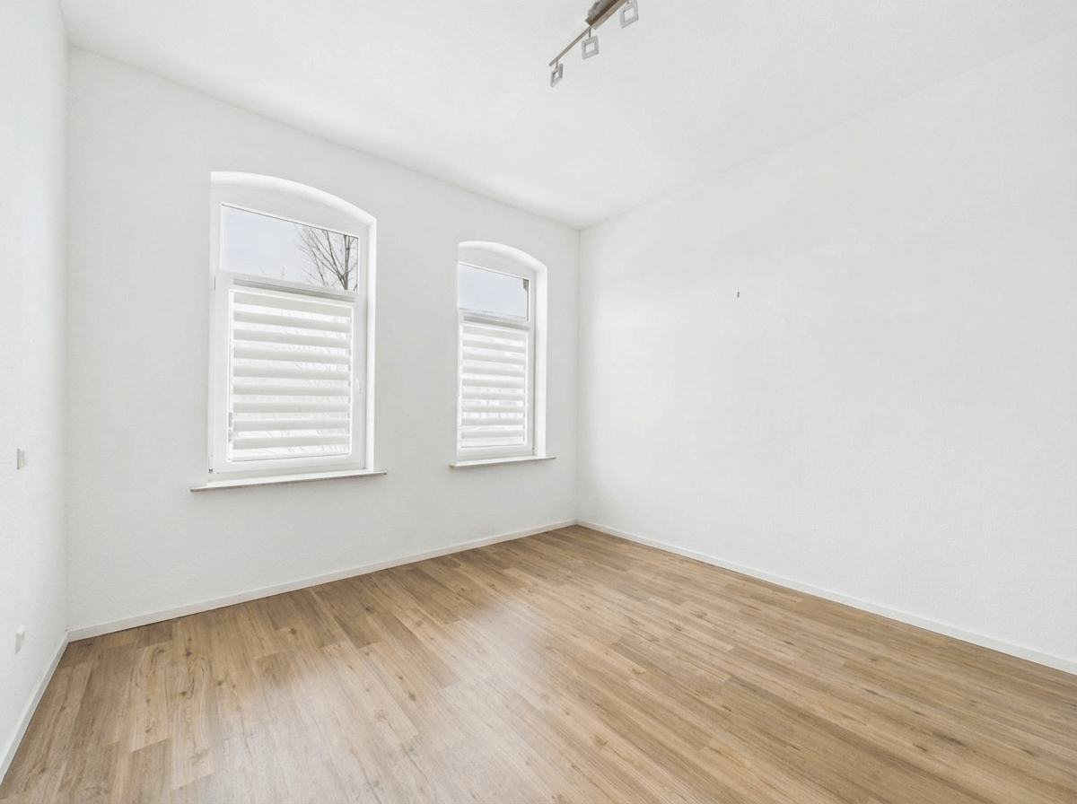 Sonnige Altbau-Wohnung mit 4,5 Zimmern mitten im Zentrum von Sehnde sucht neue Mieter! 3