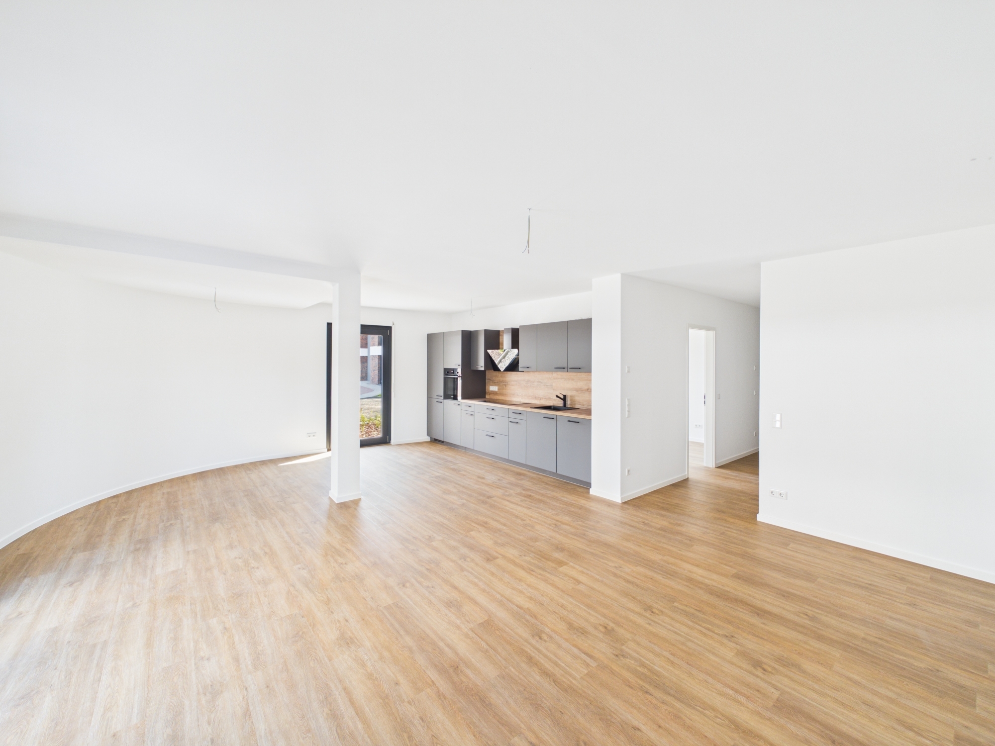 Voller Wohnkomfort: Moderne 2-Zimmer-Wohnung in grüner Lage von Sehnde! 3