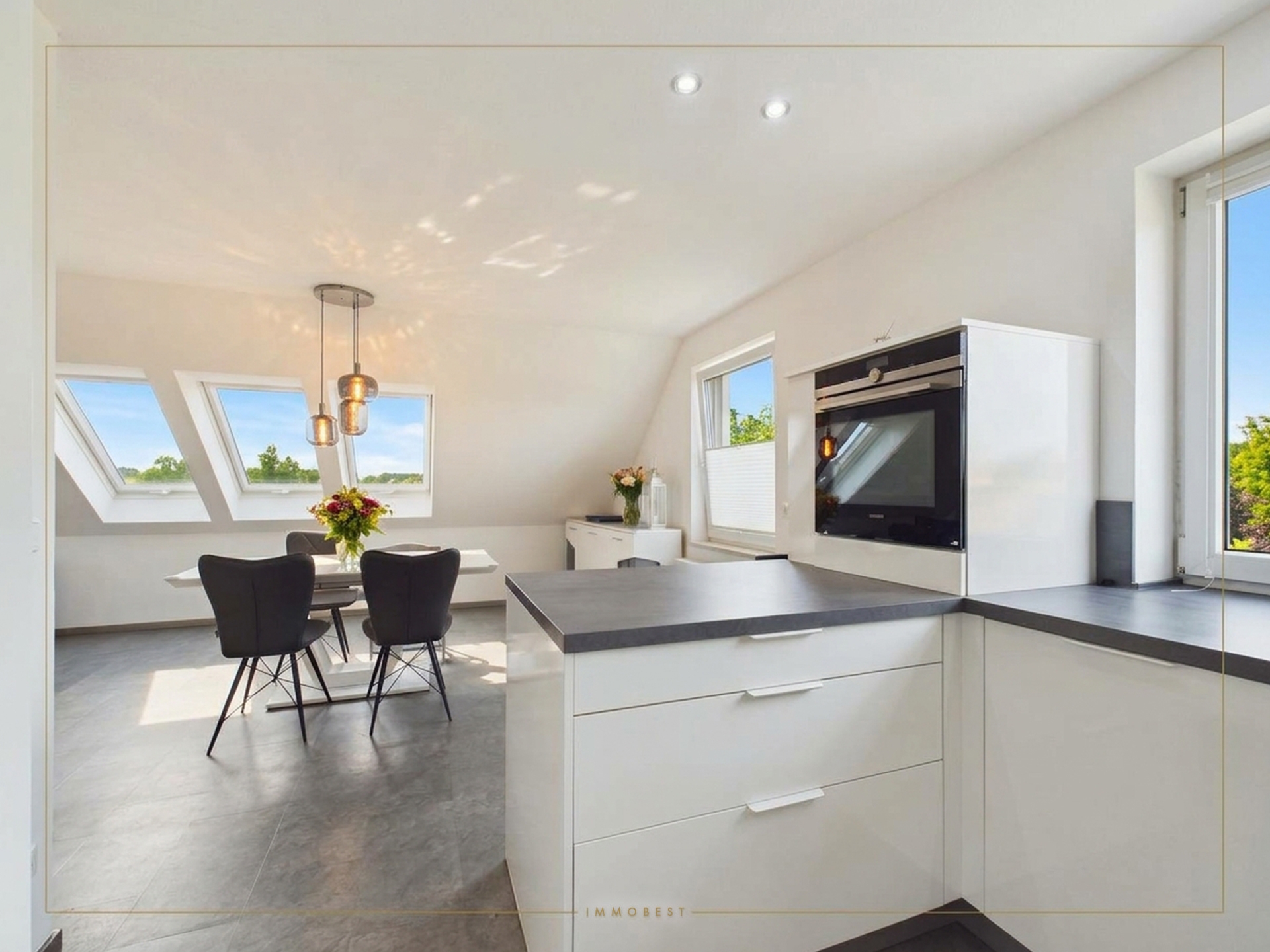 Maisonette-Wohnung über den Dächern von Sehnde: Sorgenfrei Wohnen auf zwei Etagen!