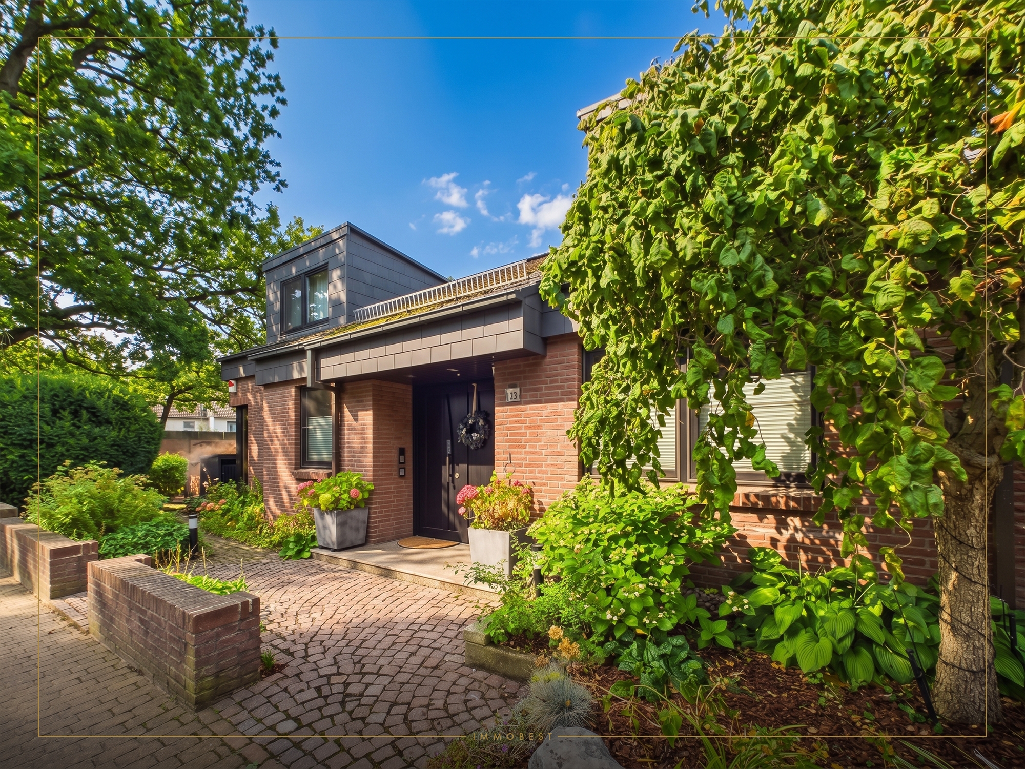 Traumhaftes Zuhause für die ganze Familie: Großzügiges Haus mit Spa-Oase und idyllischem Garten!