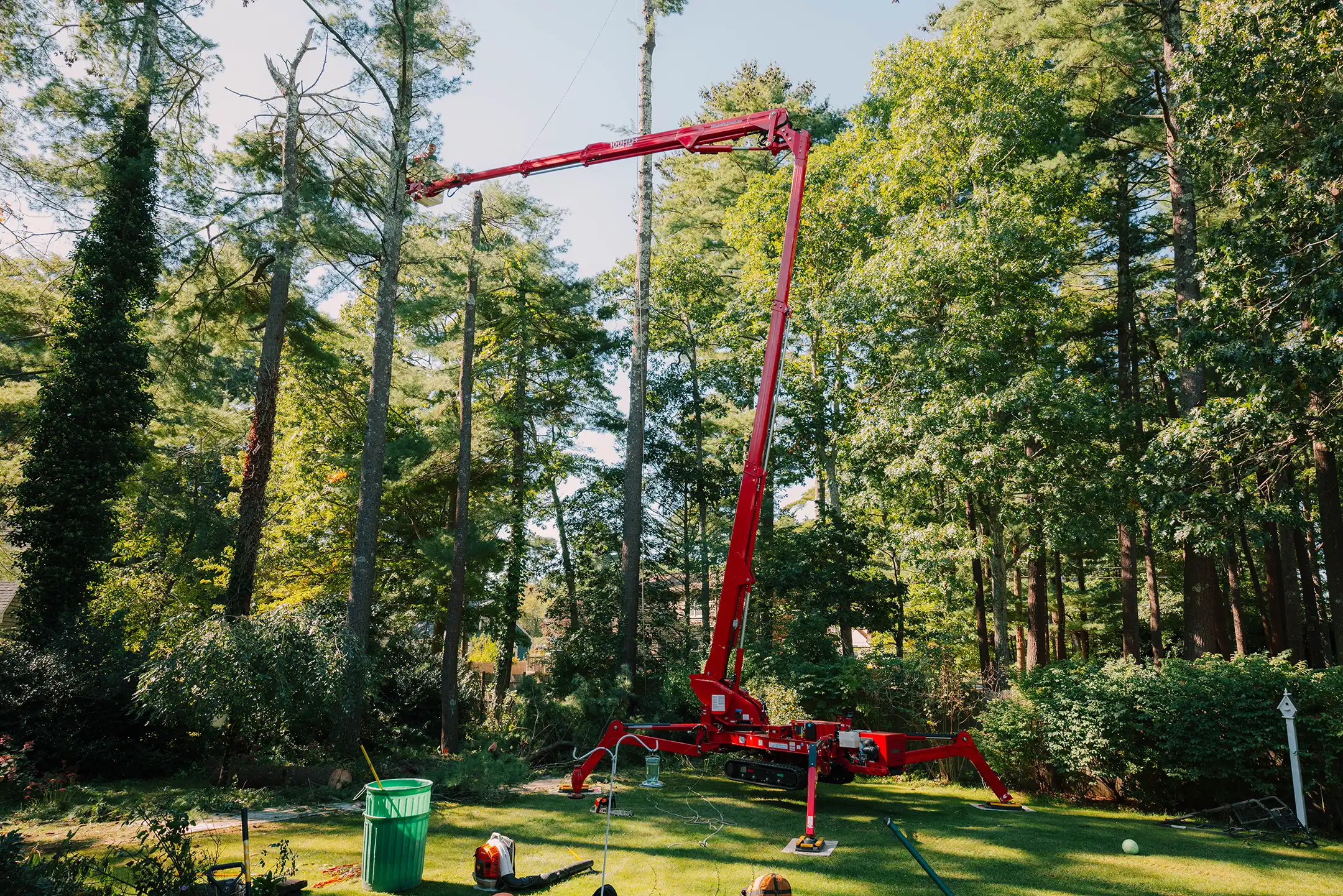 50 ft max lateral reach
