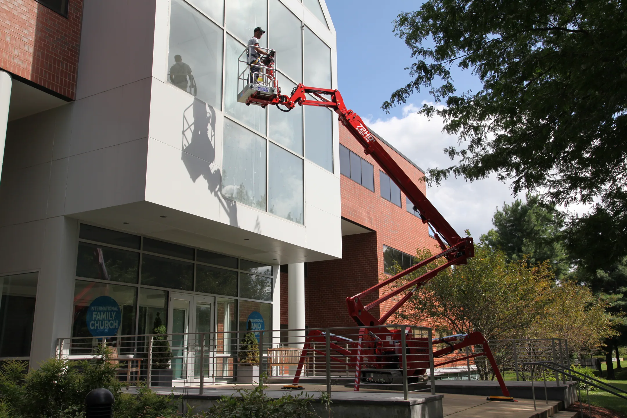 72HD Contractor Pro
