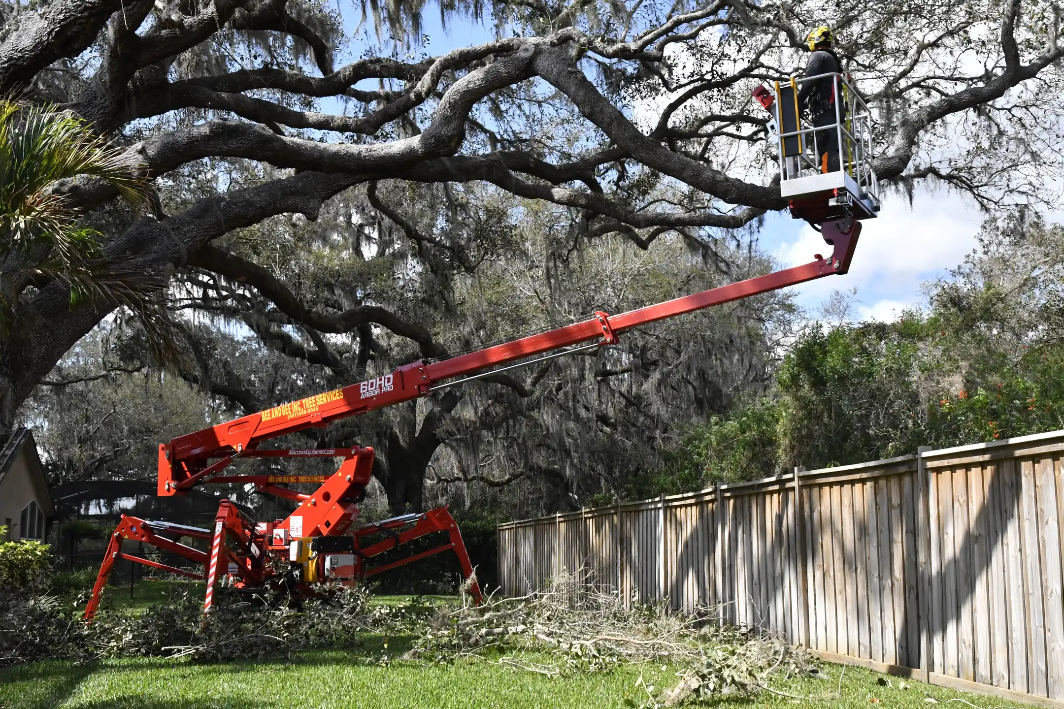 38 ft max lateral reach