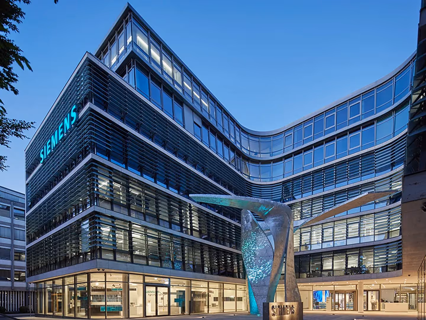 How Siemens made contract review 10x more consistent
