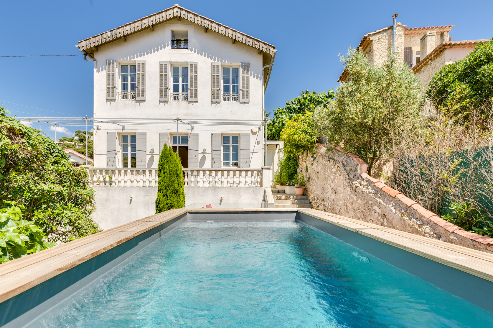 Maison Roucas Blanc