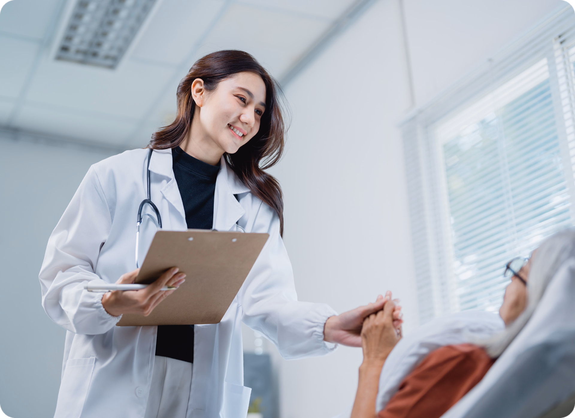 900+ hospitalizations