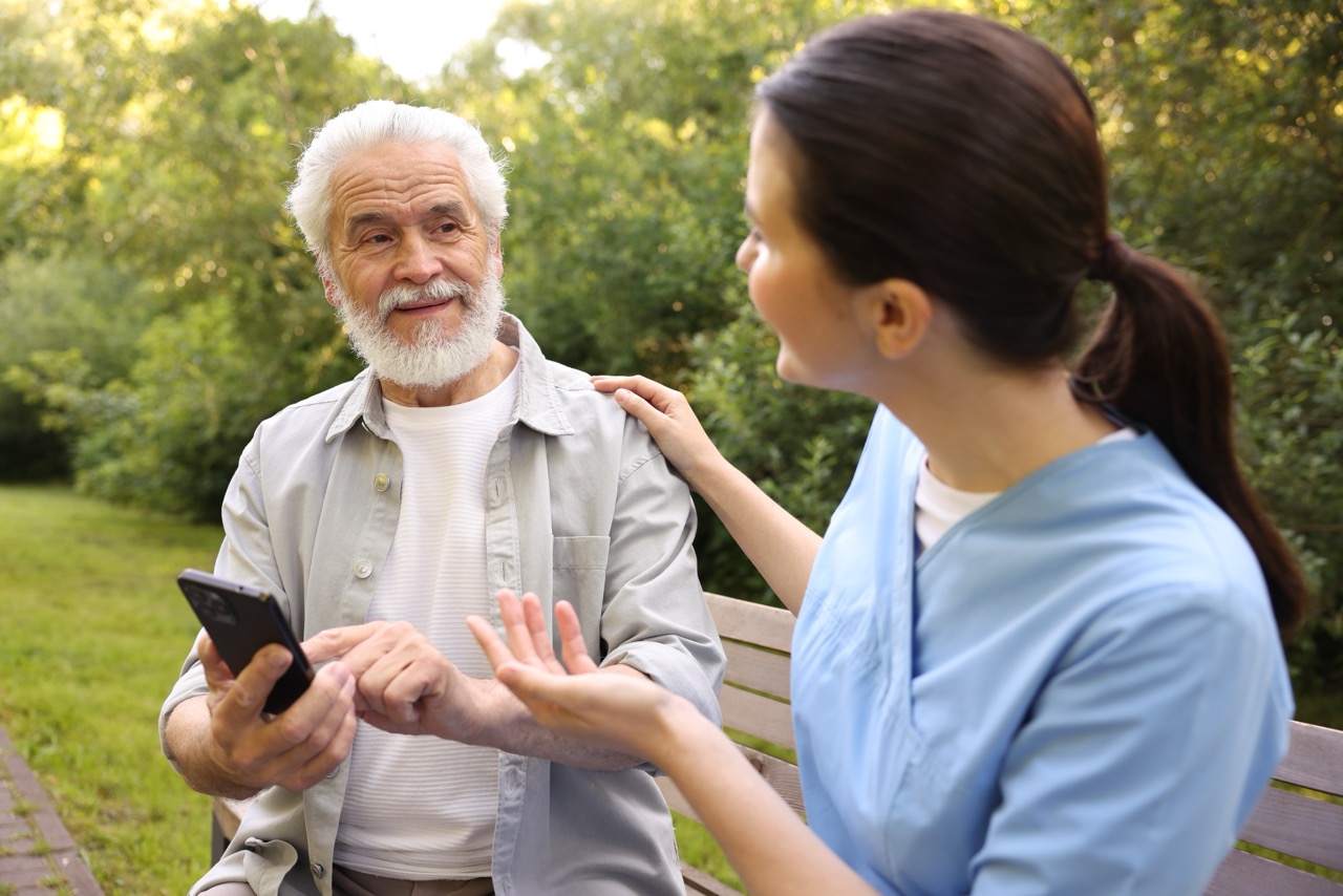 Caregiver and clinical monitoring dashboard