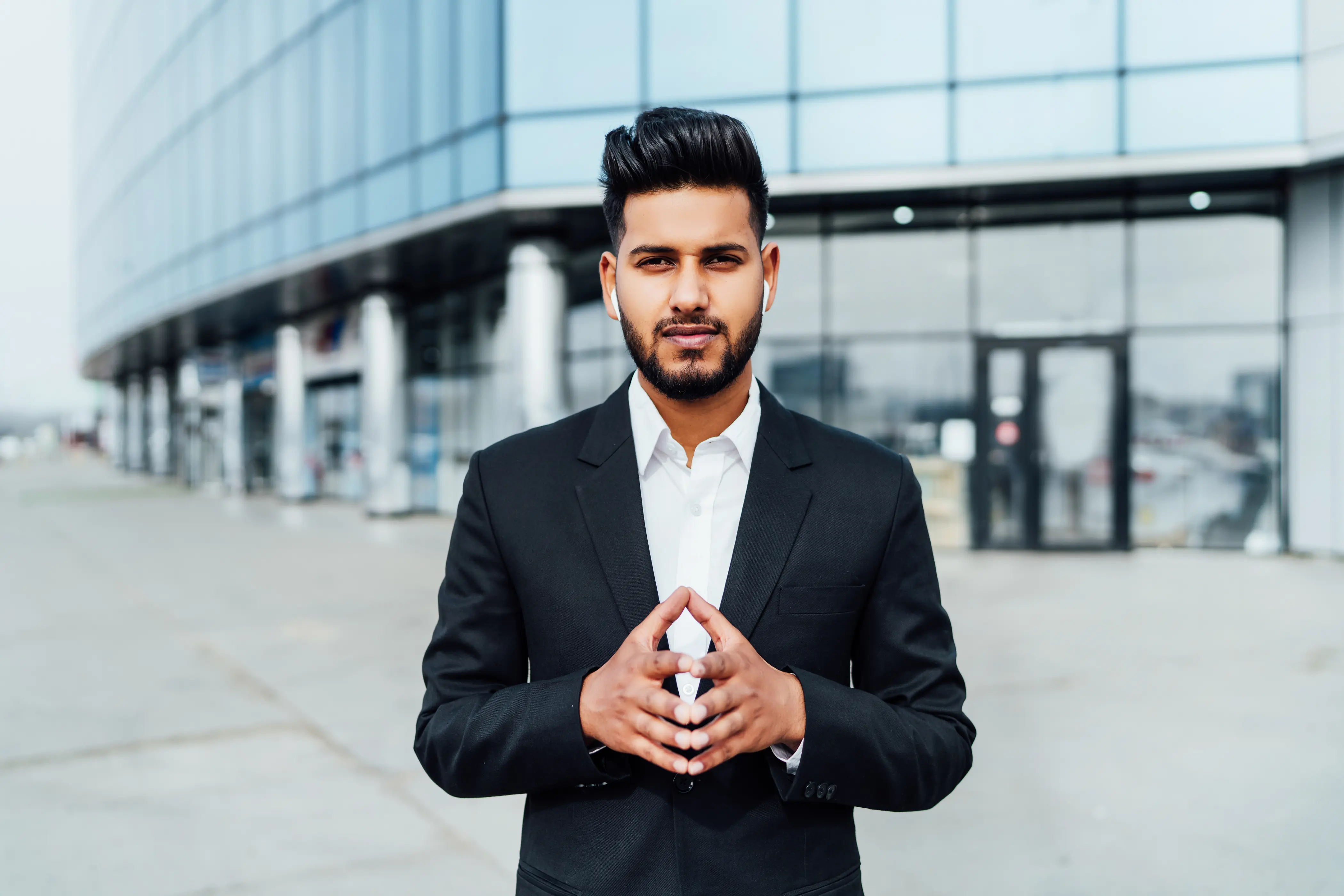 portrait-serious-smiling-modern-