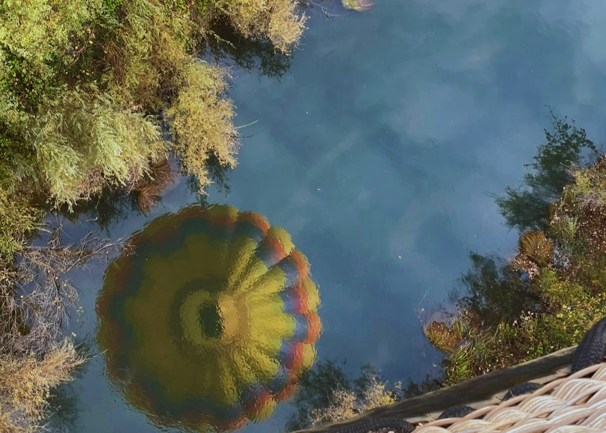 Clean Water and Balloon
