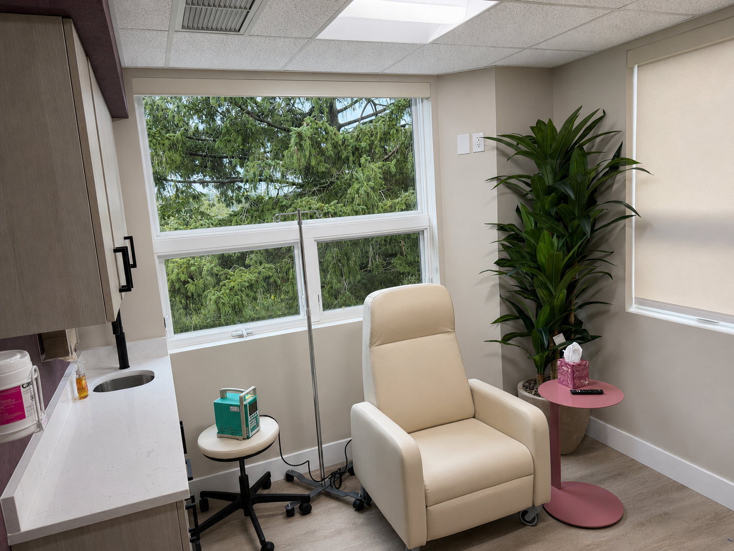 Infusion room and nurse station at Infuse Care