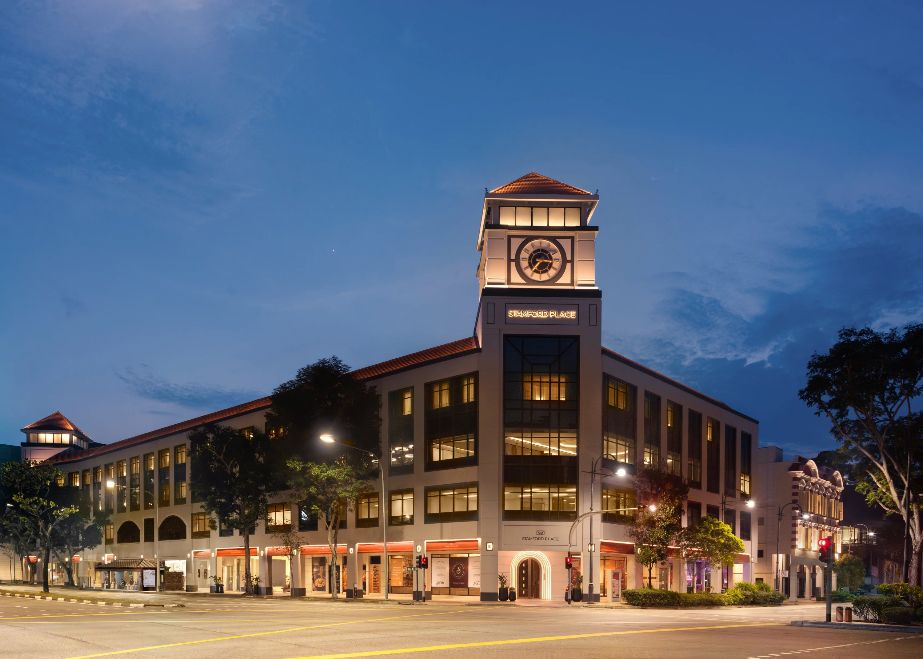 Stamford Place - Facade - Night