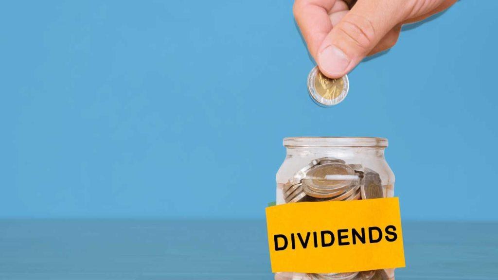 China Ends 32-Year Dividend Tax Exemption for Foreign Individuals: Who Actually Pays More