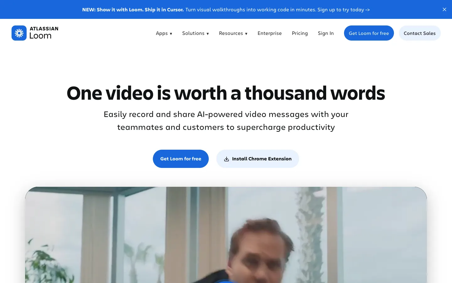 Loom homepage hero with the headline One video is worth a thousand words, two buttons and a video preview